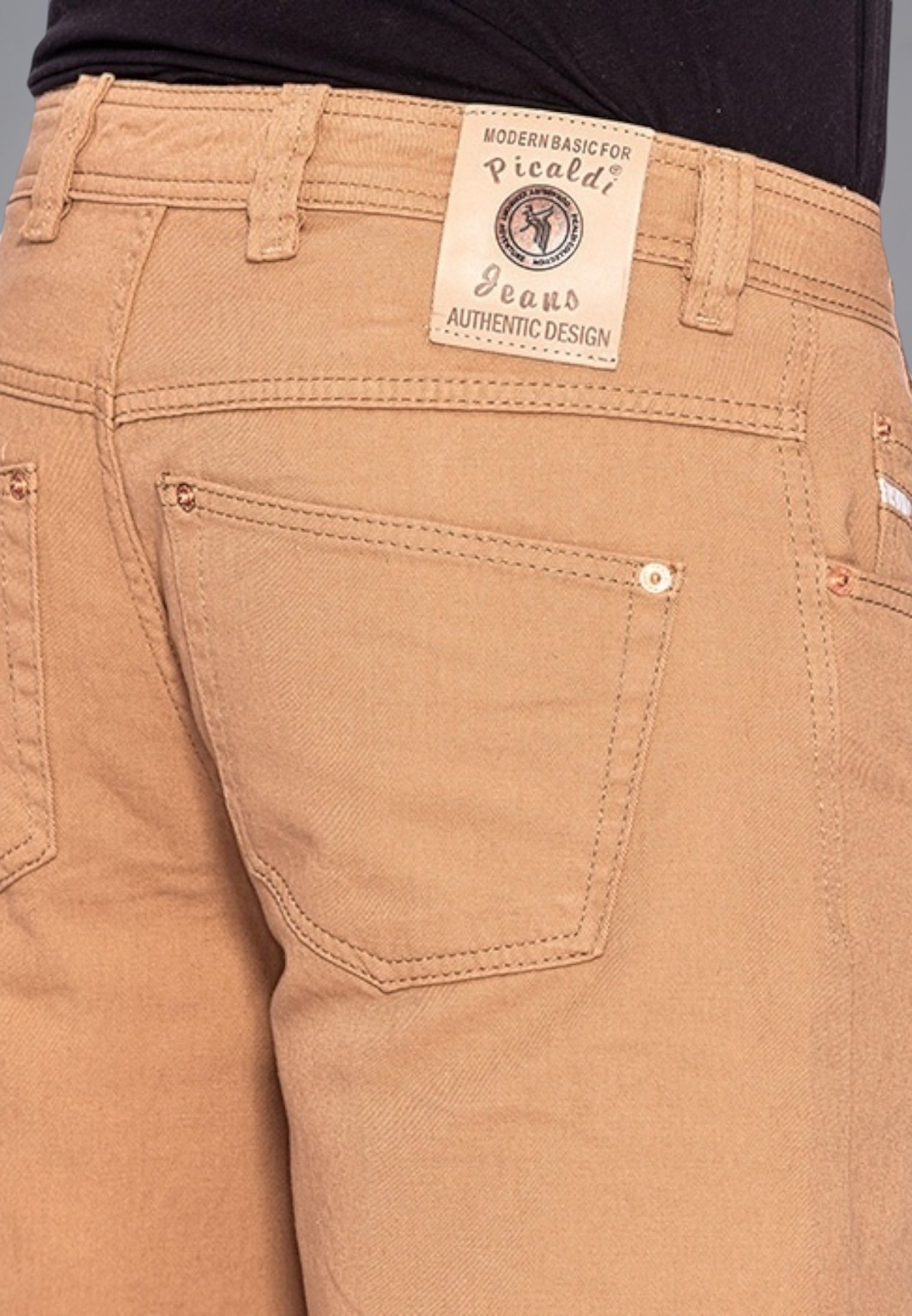 Picaldi Herren Shorts Zicco 472 Gabardine camel Picaldi Herren Shorts Zicco 472 Gabardine camel W40