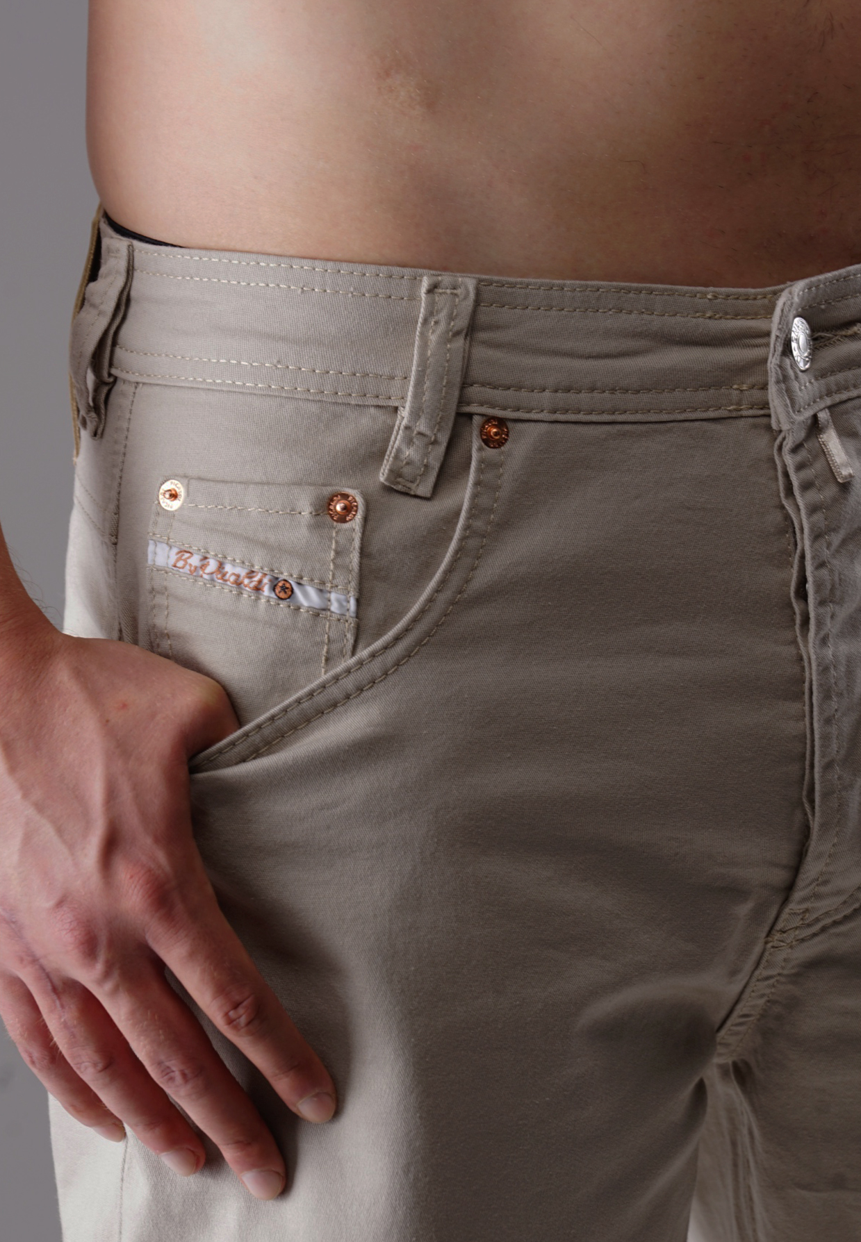Picaldi Zicco  472 Glow Ecru Herren Hose – Relaxed Carrot Fit in Beige W40-L32