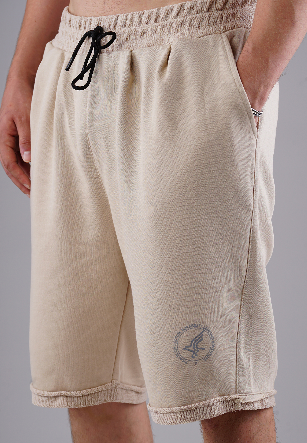 Picaldi DCA Eagle Herren Sweatshorts - Relaxed Fit in Ivory XXL